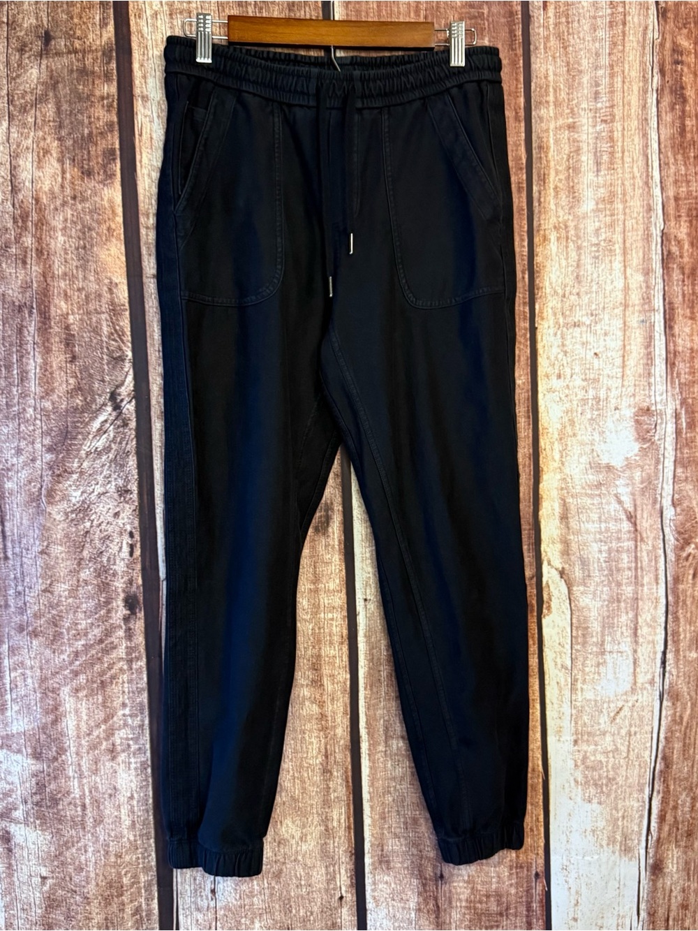 Athleta jogger Pants